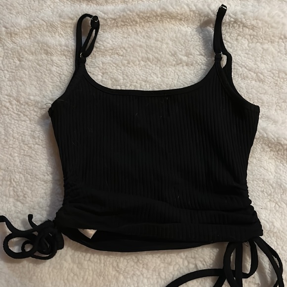 Black crop top, 0 - Picture 3 of 3